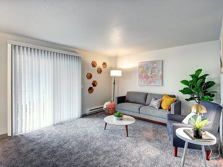 Inlet View Apartments — Photo 21