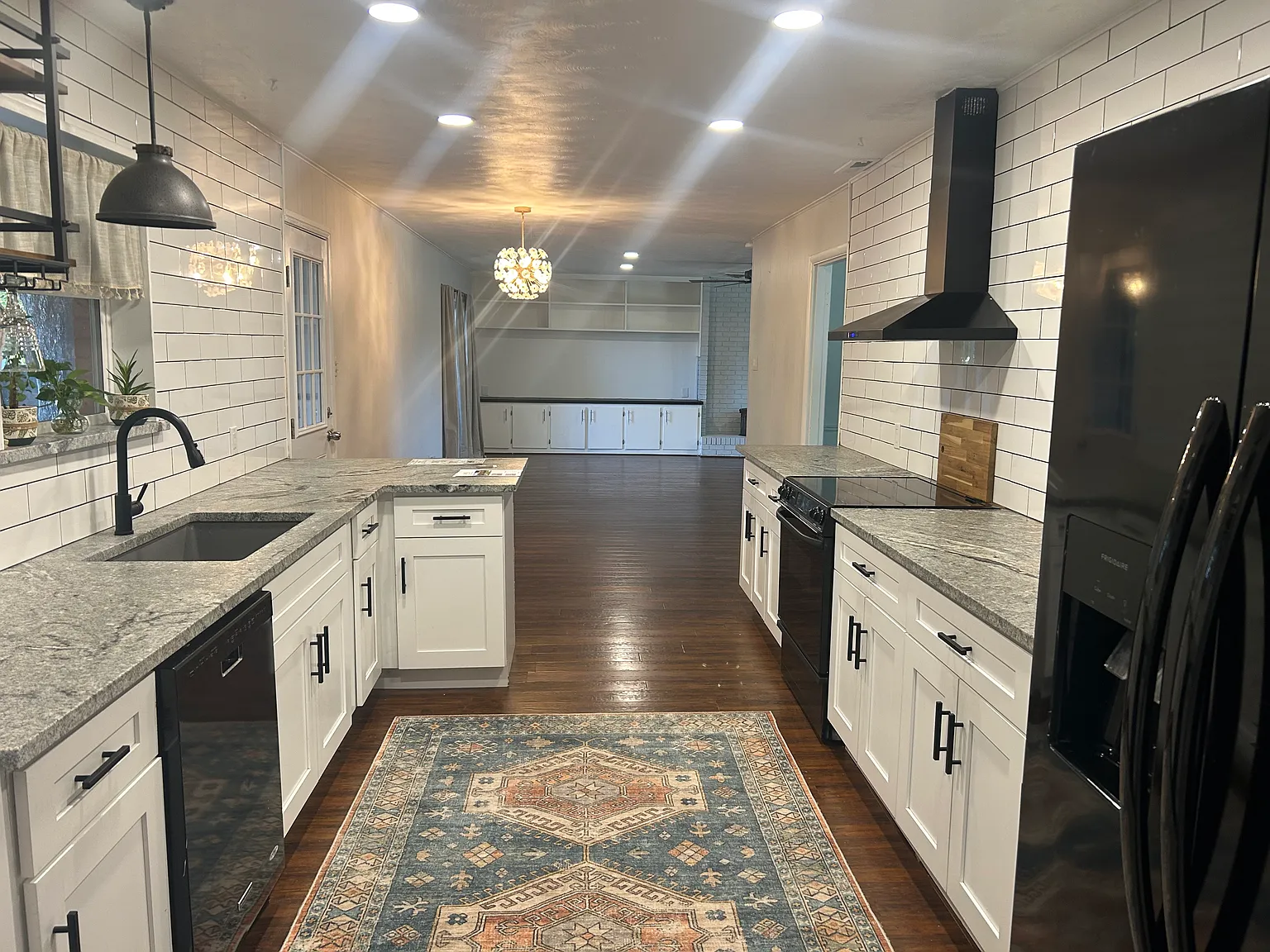 1511 Wysong Dr — Photo 1