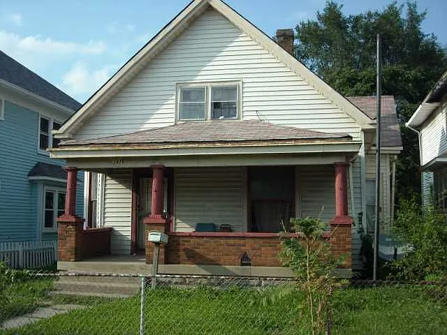 2826 E New York St photo 1