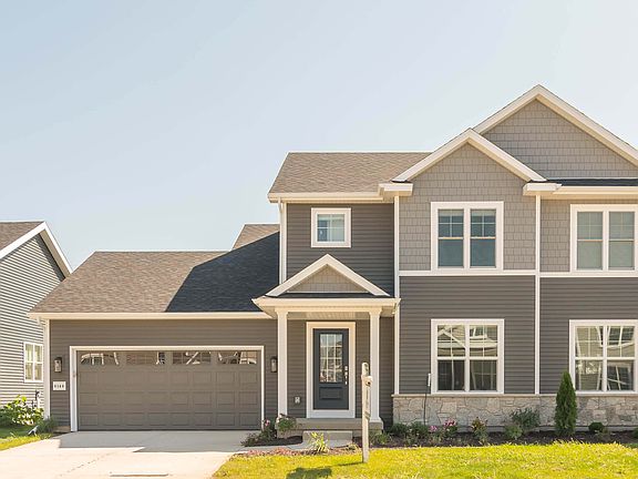3rd image of 6560 Prairie Wood Dr