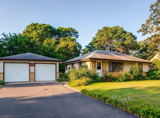 806 89th Ave NE, Blaine, MN 55434