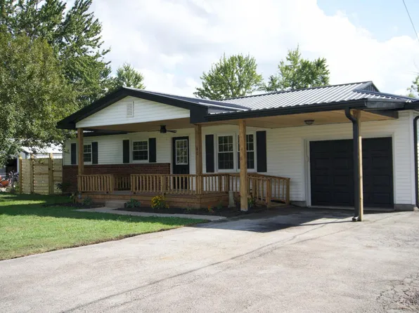 60 Maple St, Sardinia, OH 45171