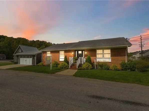 301 W Loyalhanna St, Ligonier, PA 15658