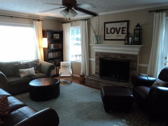 5th image of 3220 Moss Creek Dr