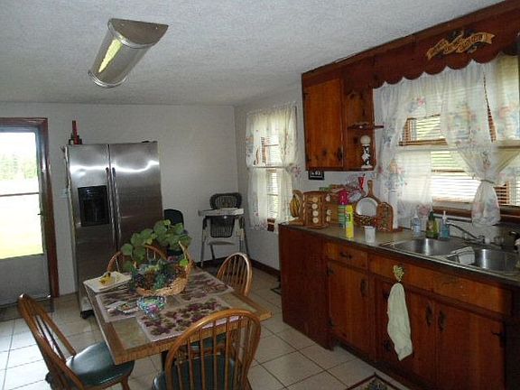 3rd image of 15865 Gov Harrison Pkwy