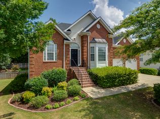 215 Mamie Ct, Alpharetta, GA 30004