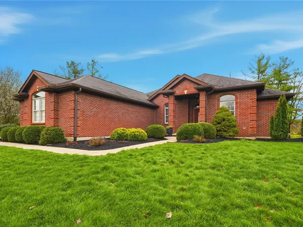 555 Heatherwoode Cir, Springboro, OH 45066