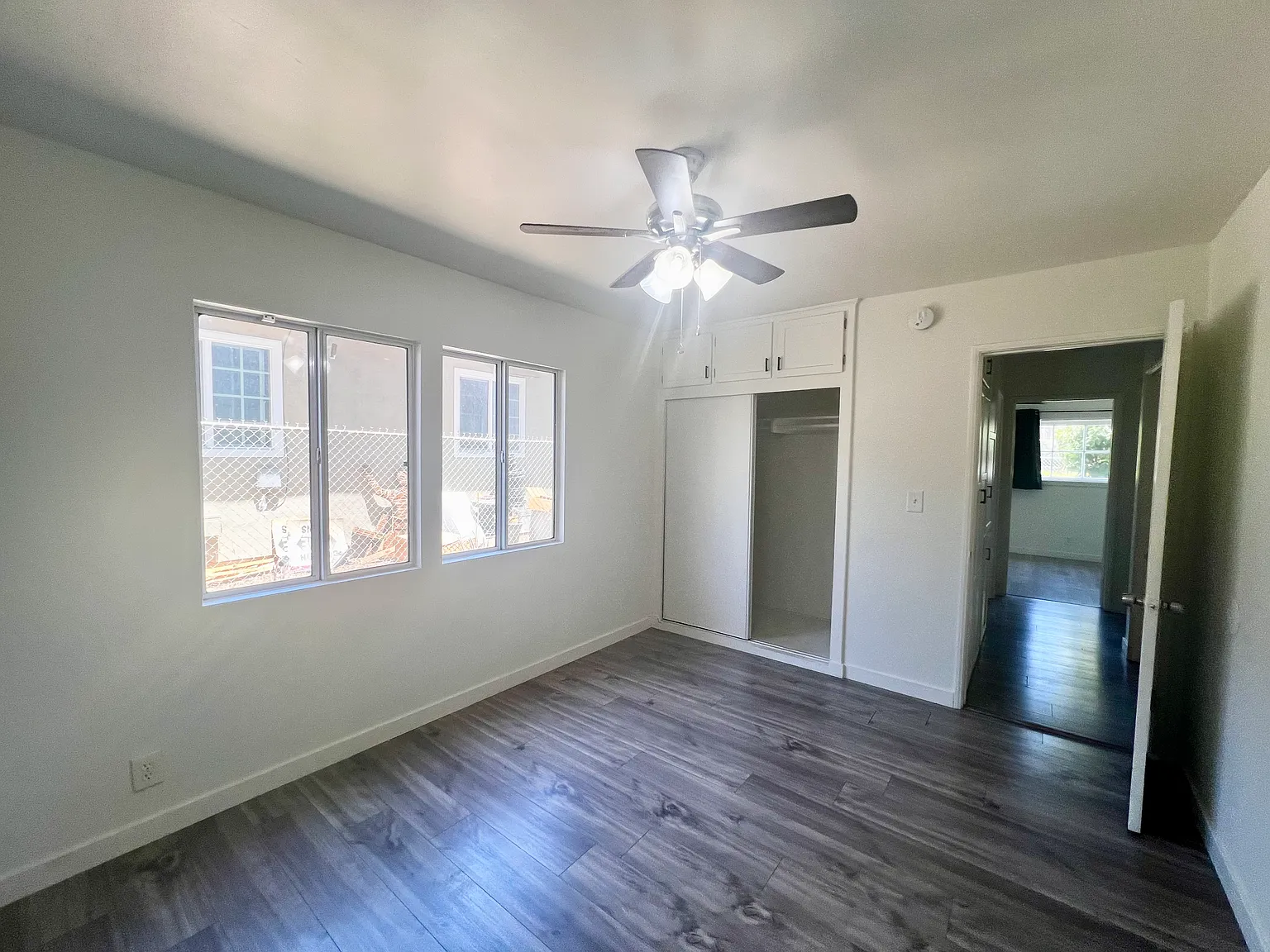 2 bed, 1200 sqft, $2,200 — Photo 2
