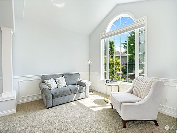 5th image of 14917 80th Drive SE