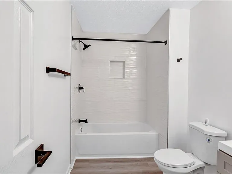 6234 Culver Dr — Photo 20