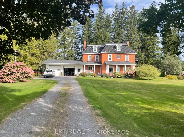 6671 County Road 10 Rd, The Nation, ON K0B 1R0