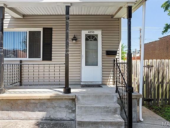 2nd image of 4253 Swan Ave