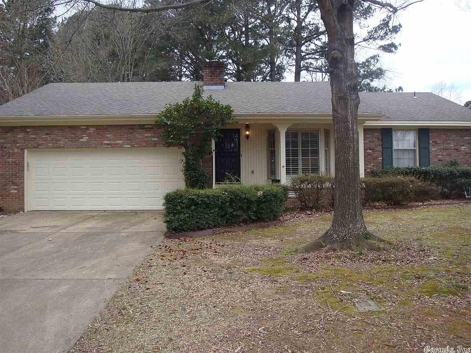 1st image of 13 Glenmere Dr