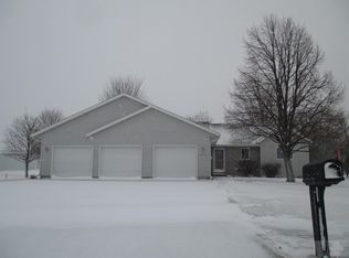 2419 E 3rd St, Sheldon, IA 51201