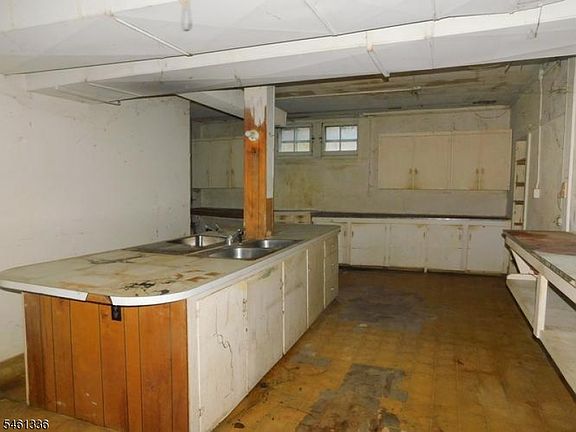 2nd image of 1 Church St