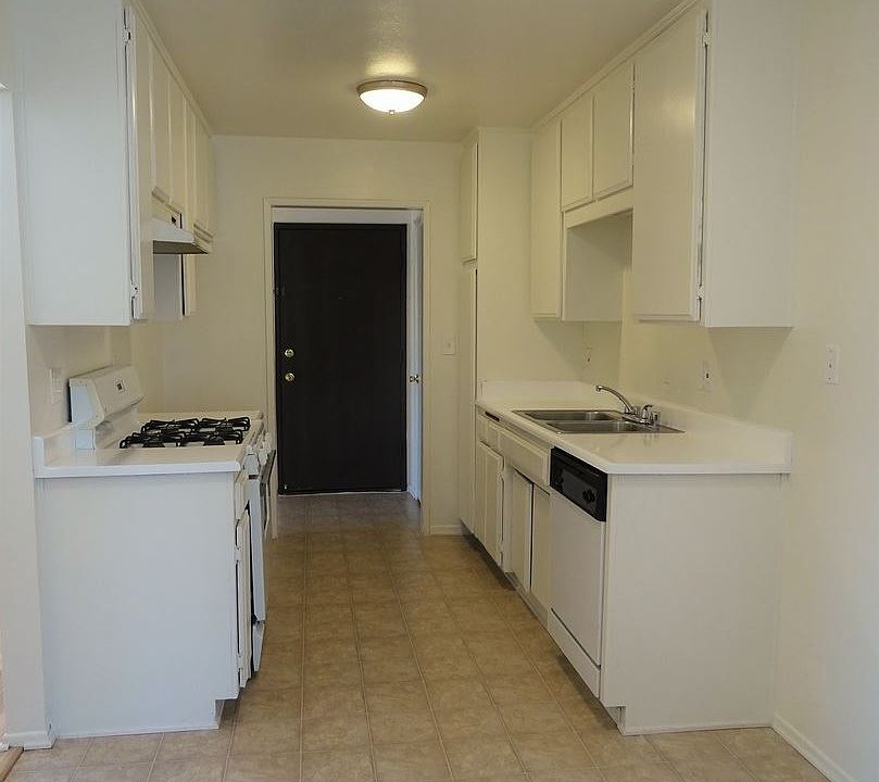 1st image of 440 Milford St APT 206
