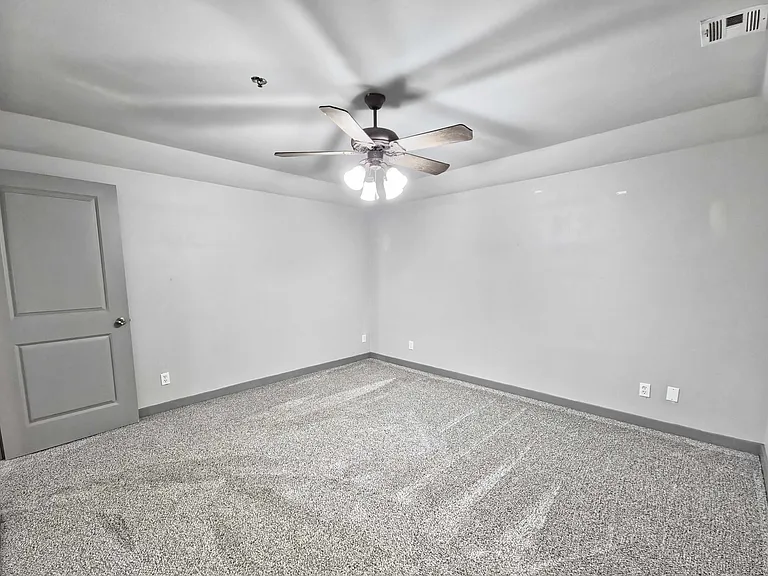 2750 Cobalt Ct NW — Photo 10