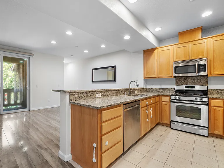 628 Boardwalk Way — Photo 10