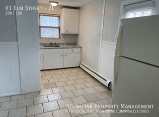 61 Elm St #2L, Woonsocket, RI 02895