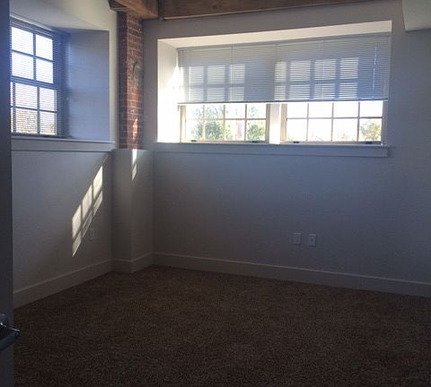 3rd image of 420 S Esplanade St APT F001