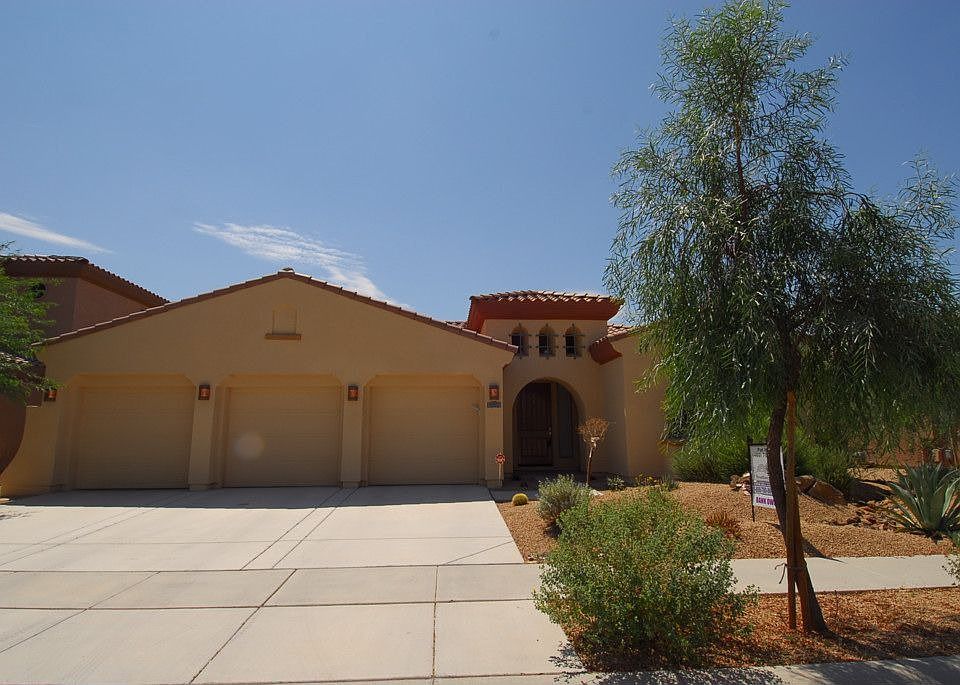 1st image of 2027 W Calle Las Estrellas