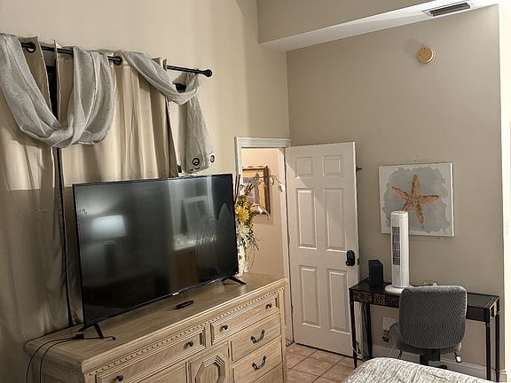 2nd image of 4507 Furling Ln #M