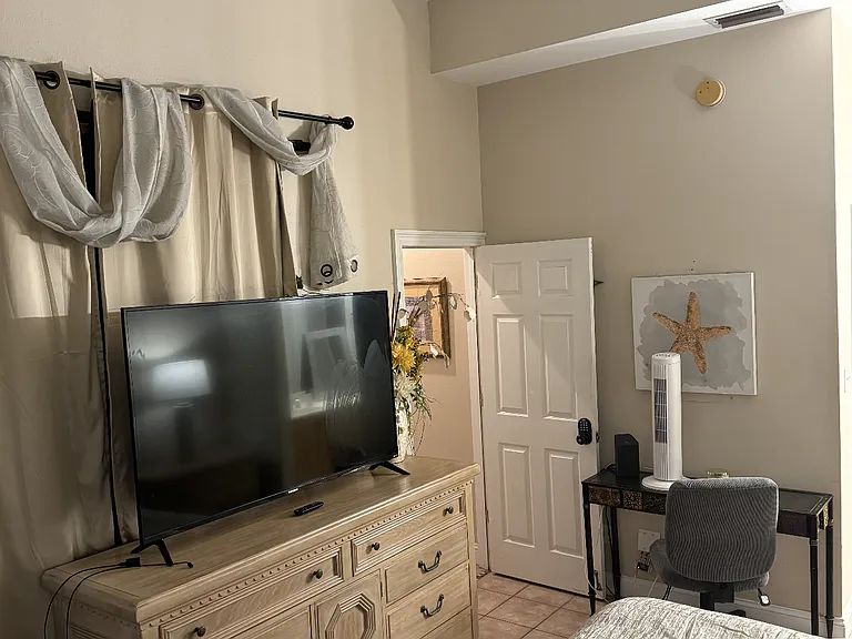 4507 Furling Ln #305 — Photo 18