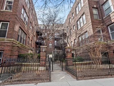 3648 N Pine Grove Ave #G, Chicago, IL, 60613