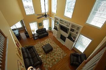 5th image of 4900 Larabrook Pl