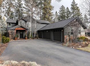 1136 E Creekside Ct, Sisters, OR 97759