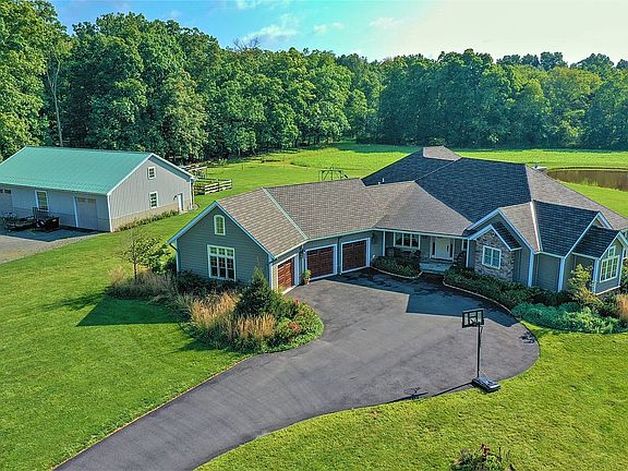 36 Scenic Private Acres