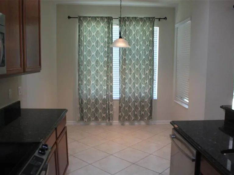 7730 Brofield Ave — Photo 3