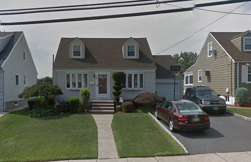 1st image of 87 Noel Dr