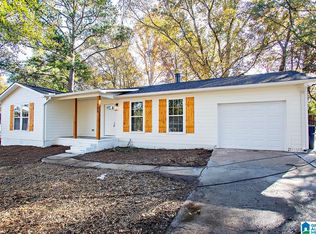 205 Meadowlark Dr, Alabaster, AL 35007