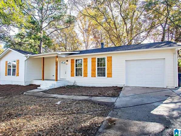 205 Meadowlark Dr, Alabaster, AL 35007