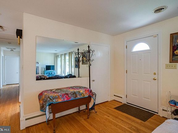 4th image of 3401 Dogwood Dr