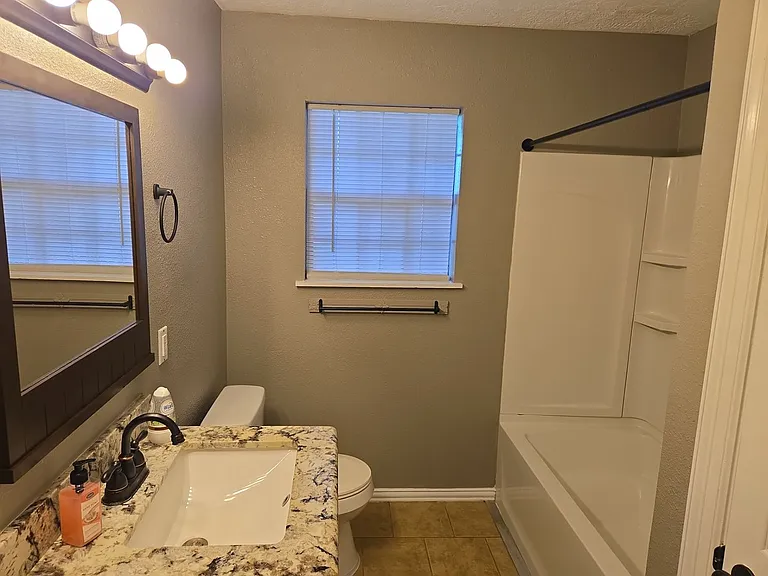 5140 Minnie Ave — Photo 12