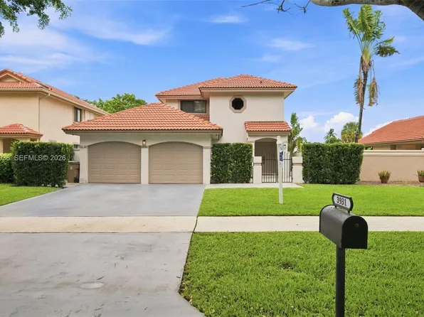 3931 NW 7th Pl, Deerfield Beach, FL 33442