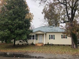 25205 Plum St, Bell City, MO 63735