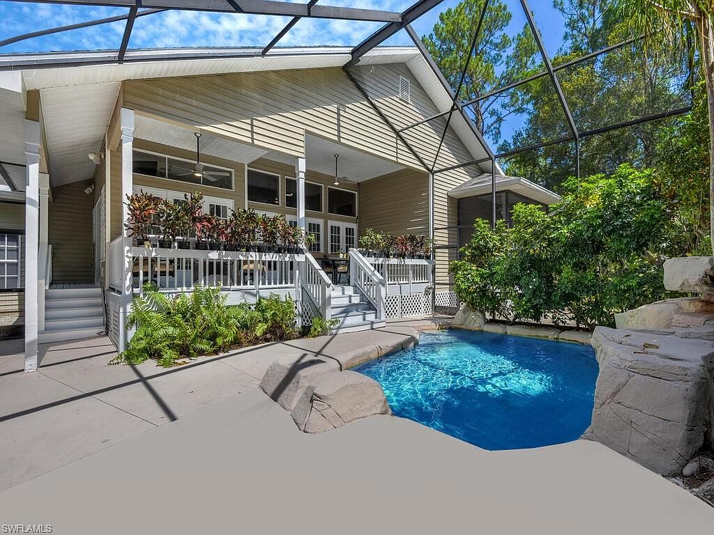 526 er Blvd N, Naples, FL 34120 MLS 223038636 Zillow