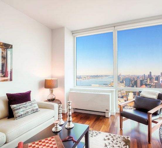 2nd image of 620 W 42nd St APT 25A