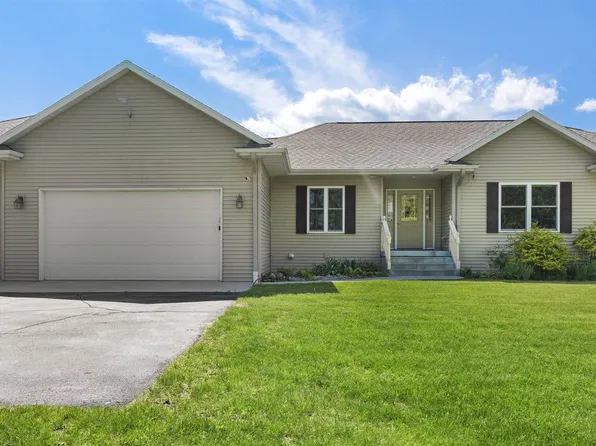 N2401 Krause Rd, Marinette, WI 54143