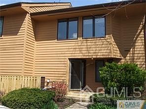 1st image of 35 Sayre Dr