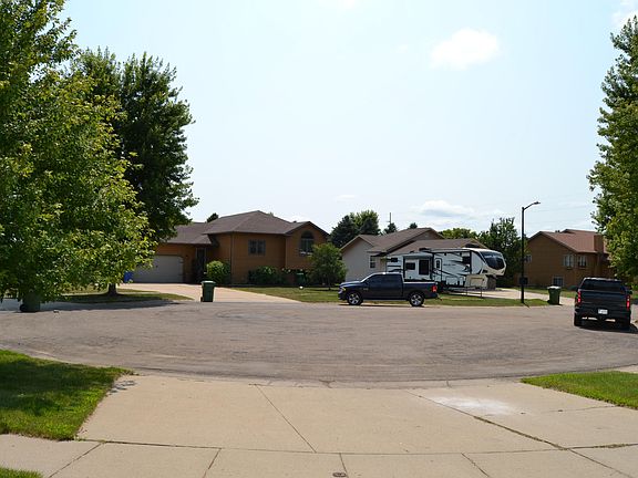 2nd image of 1023 16th St S