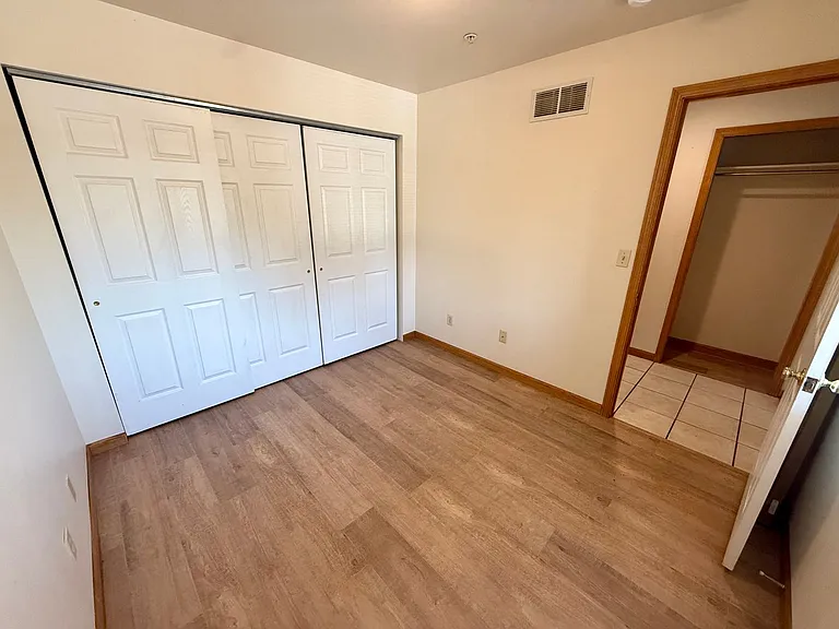 816 S College Ave — Photo 5