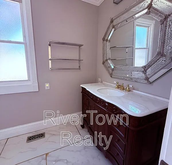 215 N Bellevue Blvd #1 — Photo 9