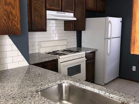 New Granite and Subway Tile Backsplash