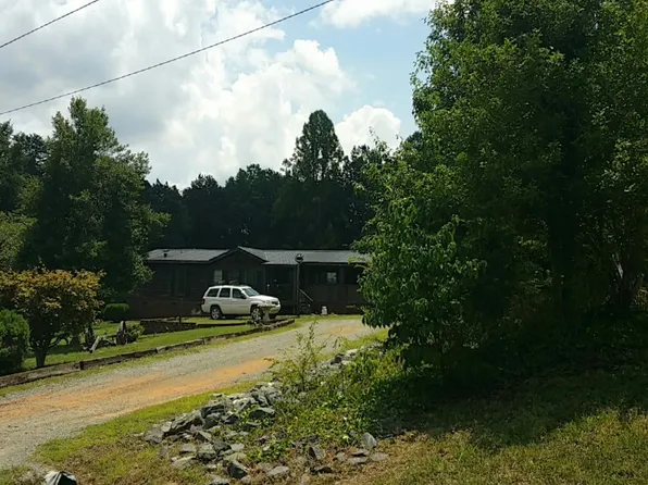 4410 Lake Woussicket Rd, Germanton, NC 27019