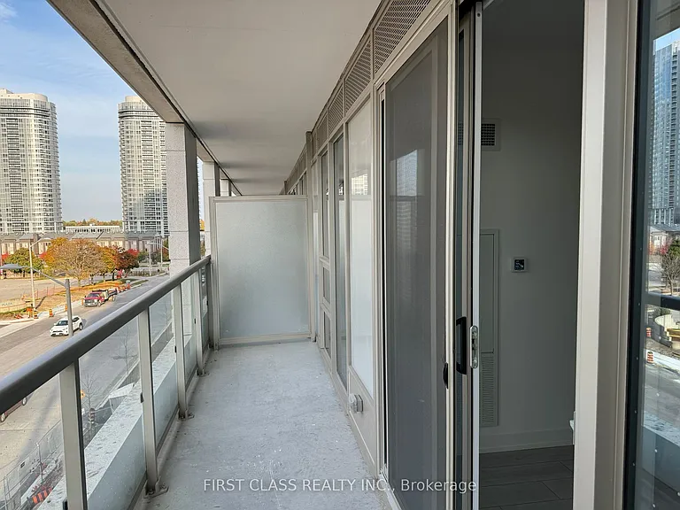2033 Kennedy Rd #507 — Photo 9