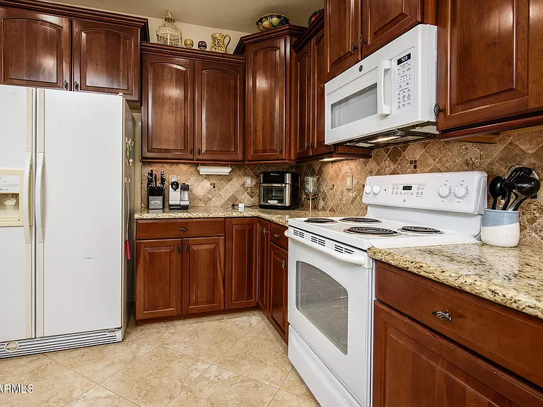 42348 W Fountainhead St — Photo 23
